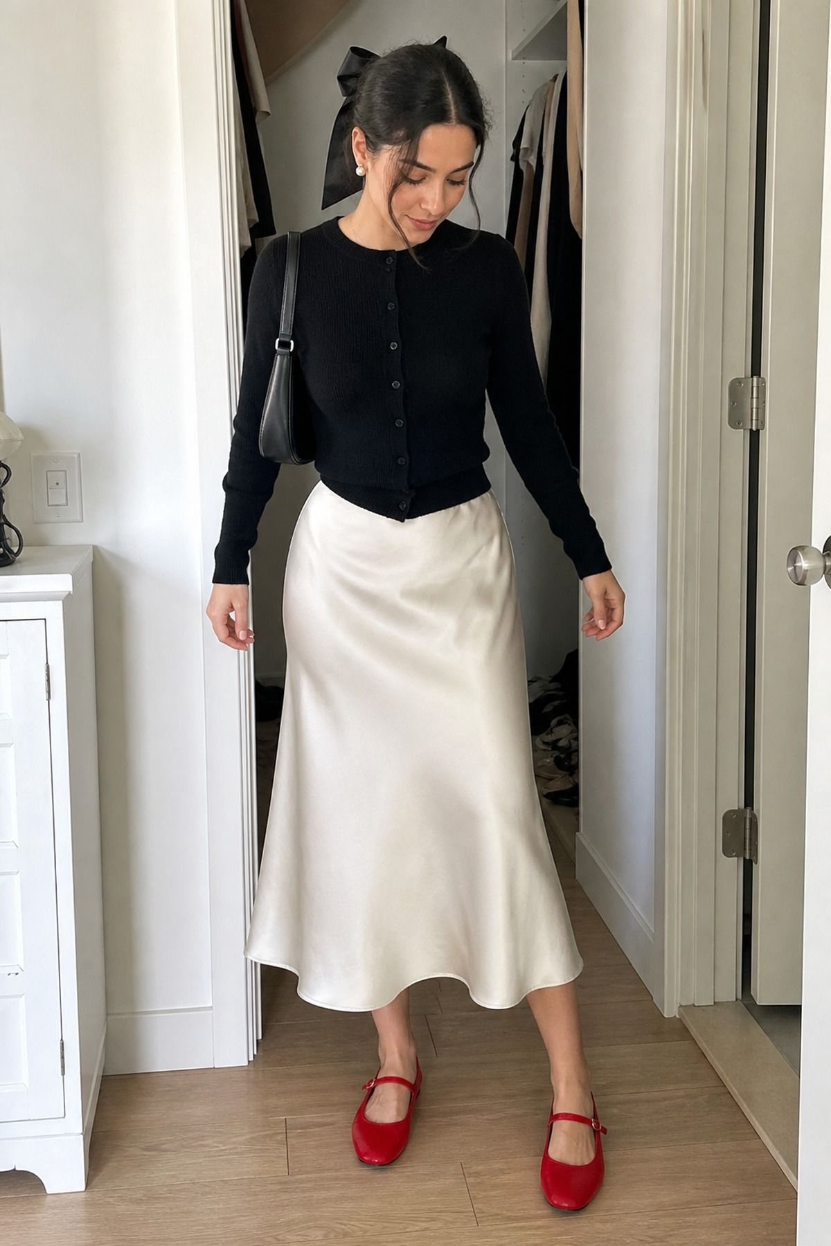 Woman wearing a satin skirt with ballet flats