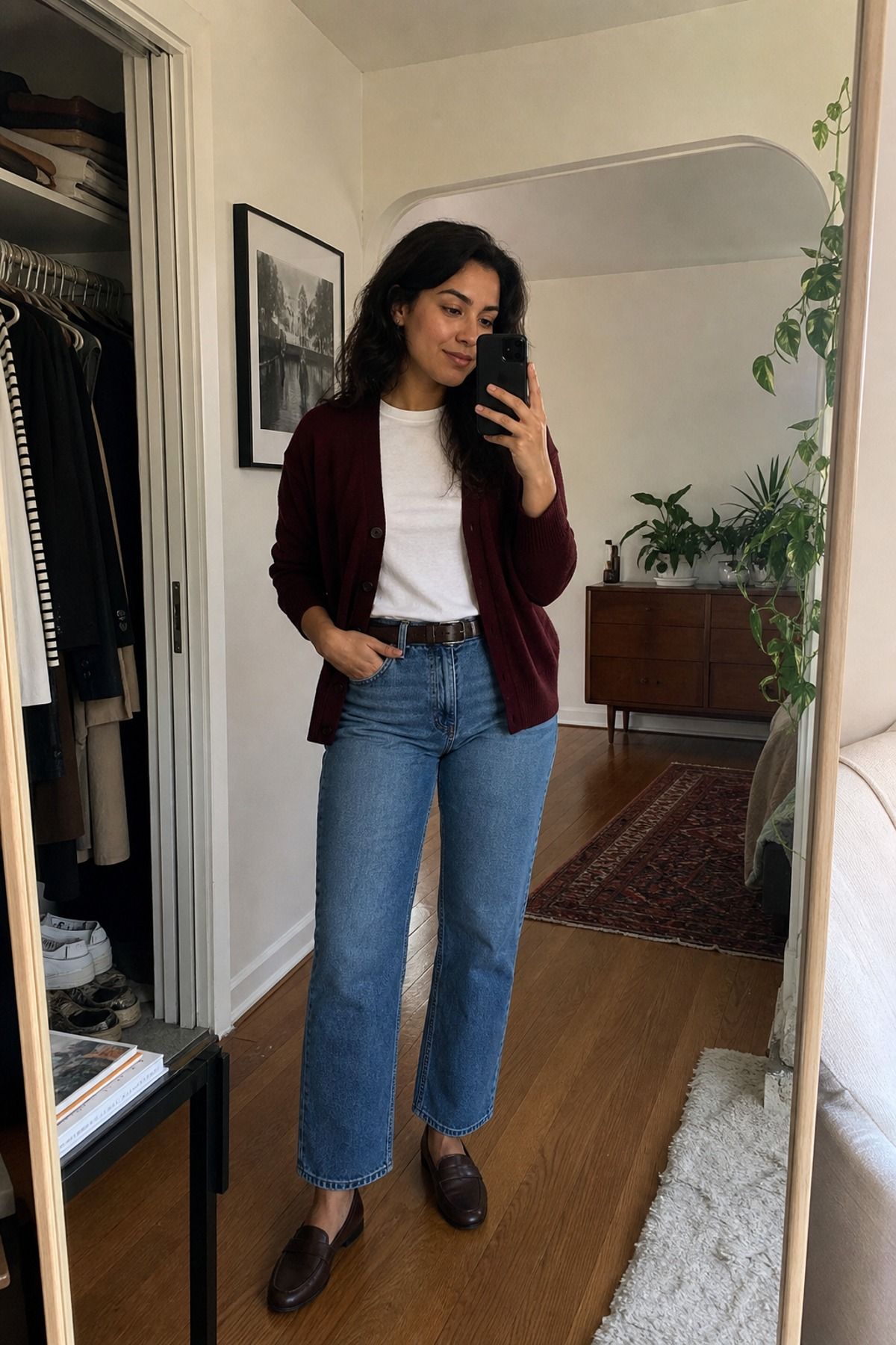 Burgundy Cardigan With Blue Jeans outfit idea for 16 Best Burgundy Outfit Ideas That Look Rich Without Feeling Too Dressed Up.