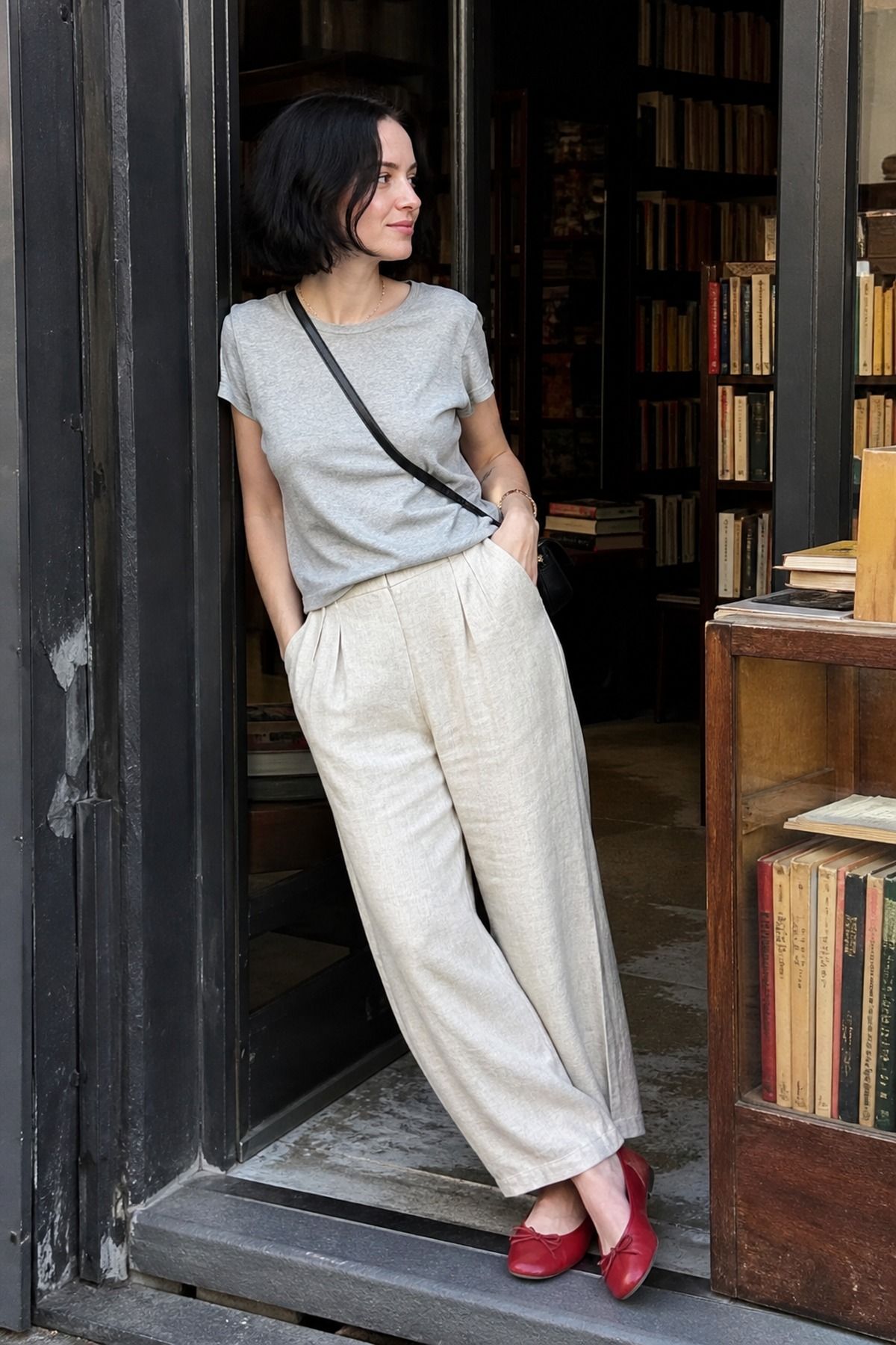 Everyday Tee With Linen-Blend Pants